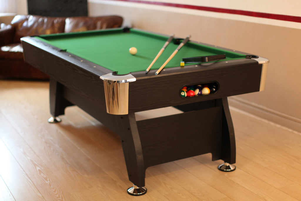 Billard Club Pro Defaistre en salle de jeu