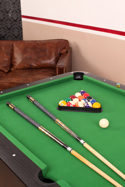 Billard Club Pro Defaistre et ses accessoires