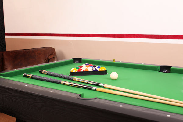 Billard Club Pro Defaistre et ses accessoires