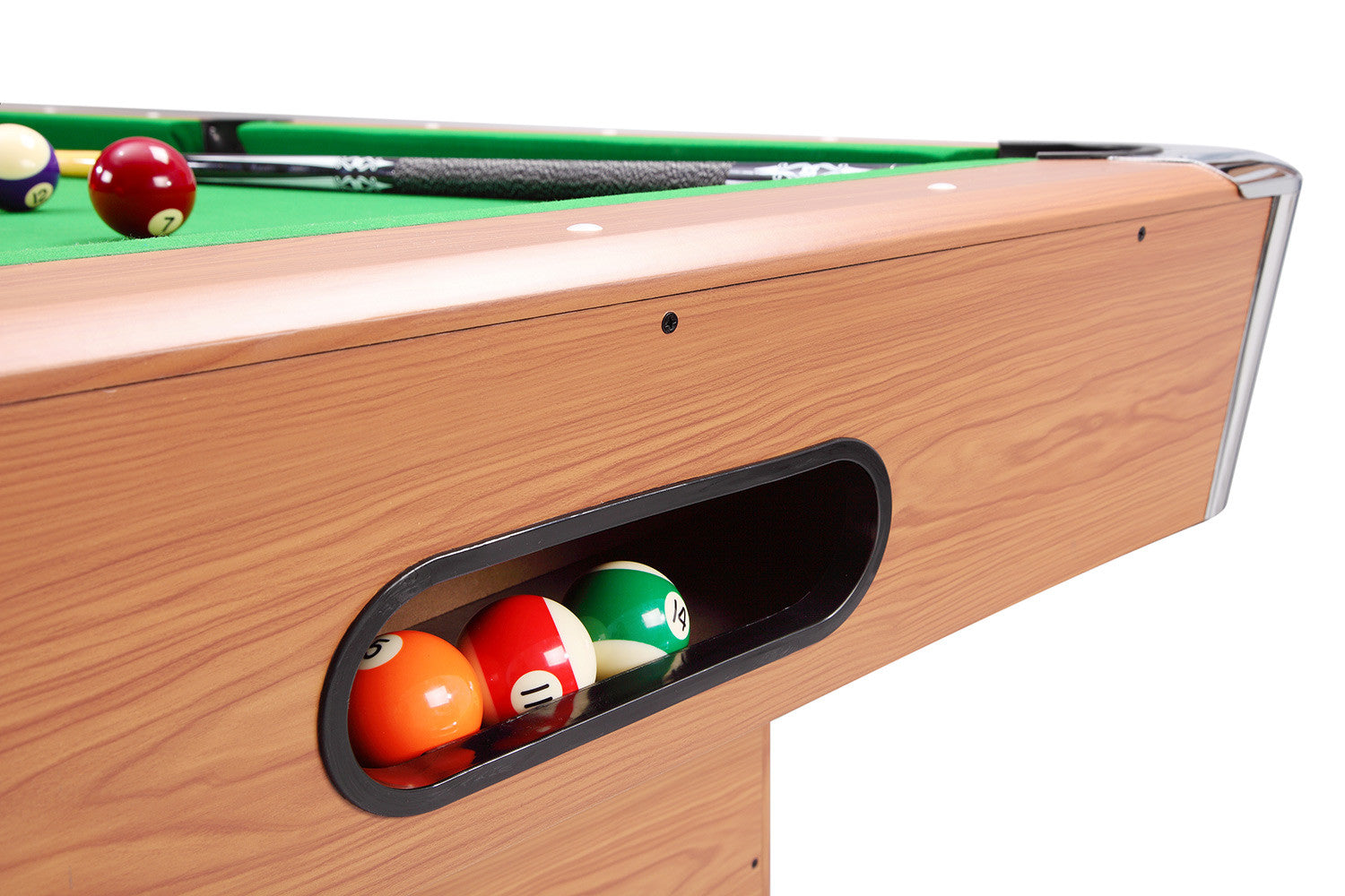 Retour des billes de la table de billard américain en bois Defaistre Fédération